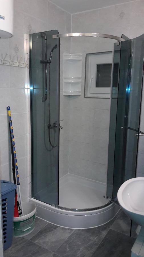 Apartment Ana Gornji Karin Kültér fotó